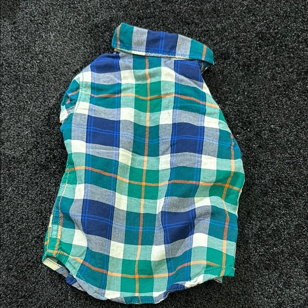 Carter’s Plaid Baby Shirt -‎ Blue and Green Size 6-9 months